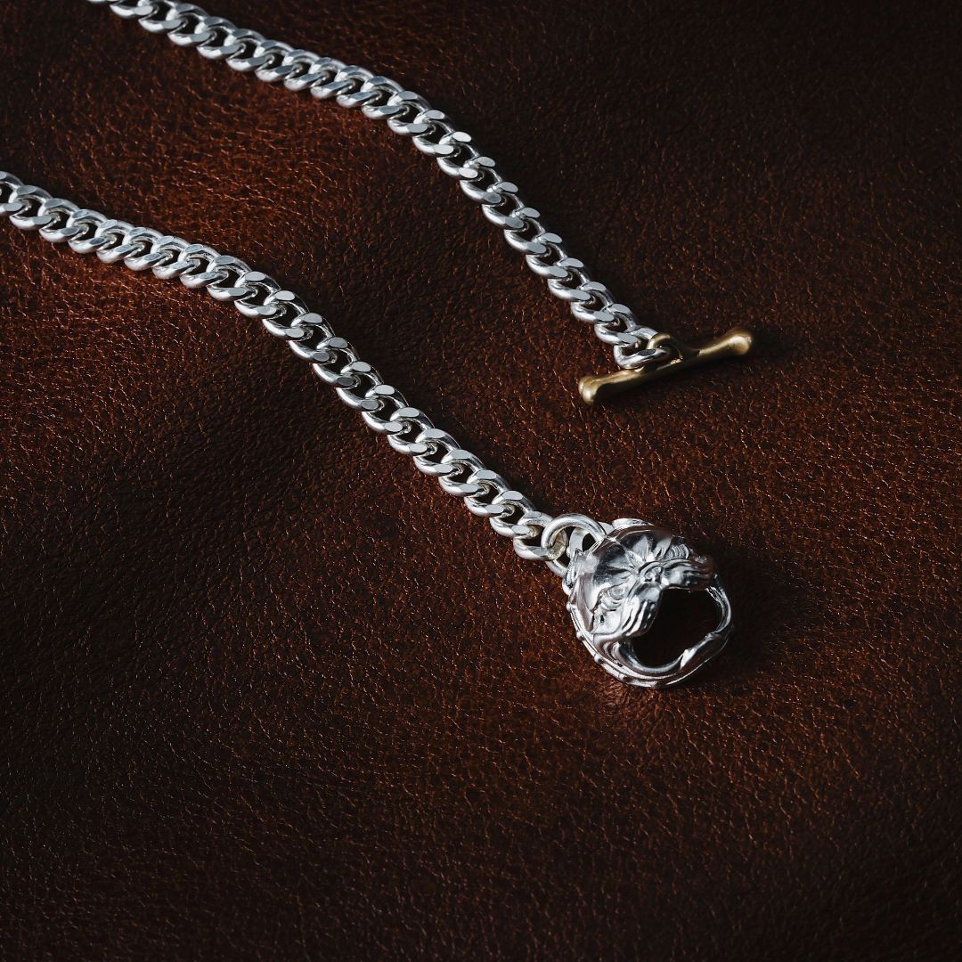 Ανδρικό Κολιέ με Ασημί Λιονταρίσια Κεφαλή